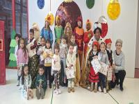 Visita de sus Majestades los Reyes Magos. Infantil 3 años
